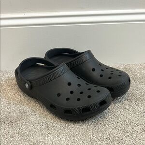 Black Crocs
